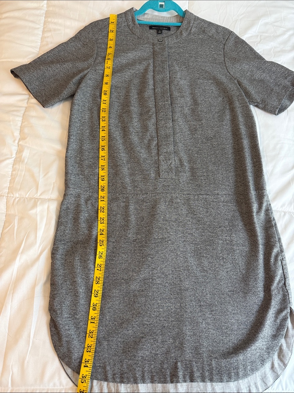 Banana Republic Heather Gray Short-Sleeve Tunic Dress - Picture 6 of 7
